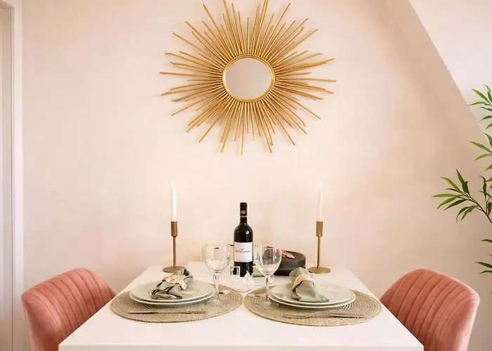 Modern Flat Near Bercy *